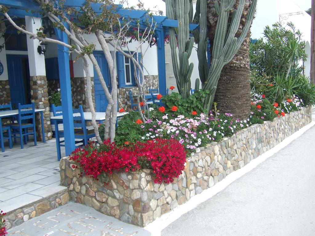Meltemi Pension Ios Chora Esterno foto