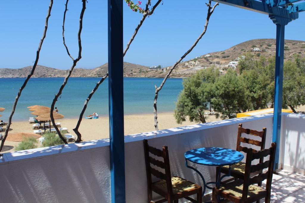 Meltemi Pension Ios Chora Esterno foto